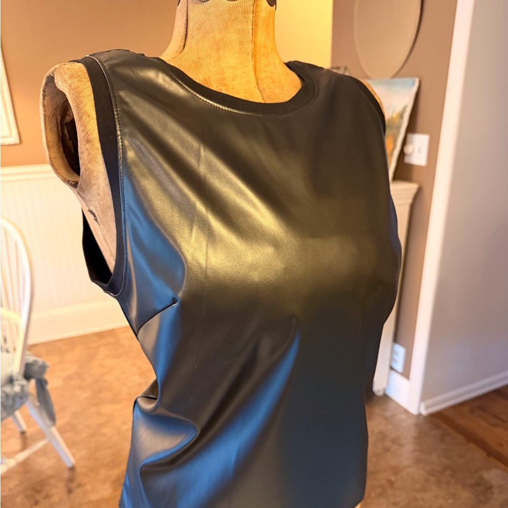 Elegant Black Faux Leather Tank Top - Picture 4 of 8